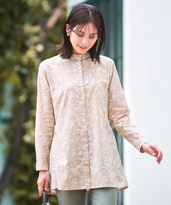 ベージュ