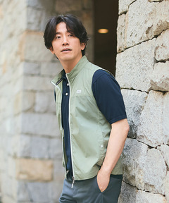 ライトグリーン