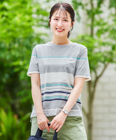 ライトグレー