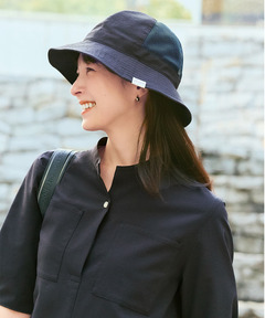 ネイビー