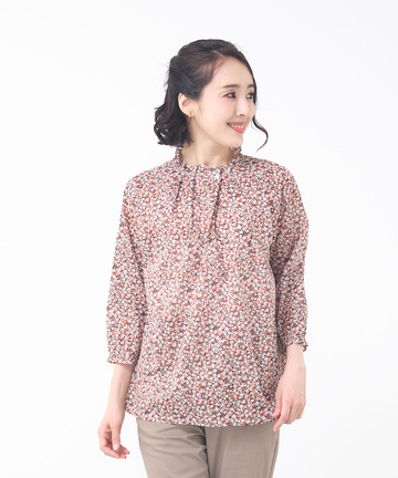 小花柄プリント 七分袖 ギャザーブラウス　【JAPAN FABRIC】