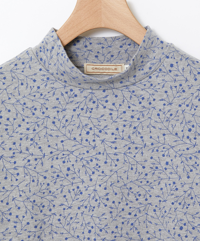 花柄プリント ハイネック プルオーバー