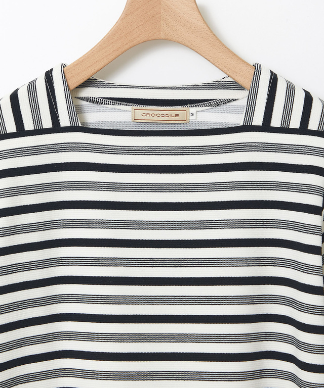 スクエアネック ボーダー プルオーバー　