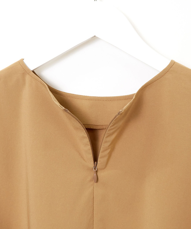 ラッカン パフスリーブ ブラウス