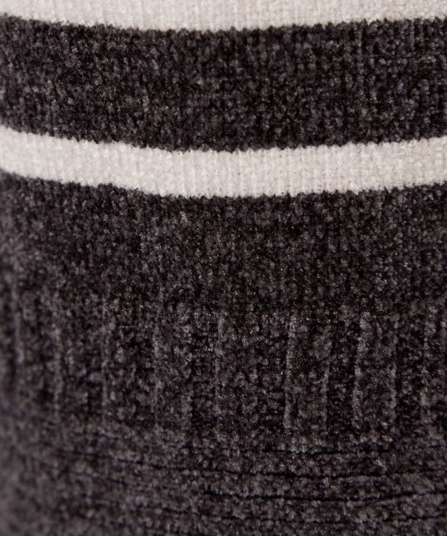 モール ガンジーニット