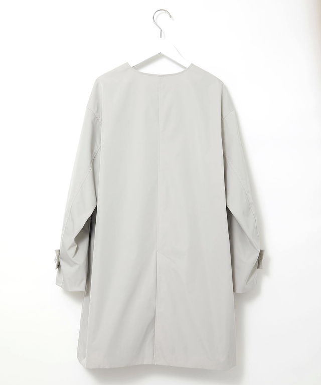メタルボタン ノーカラー コート