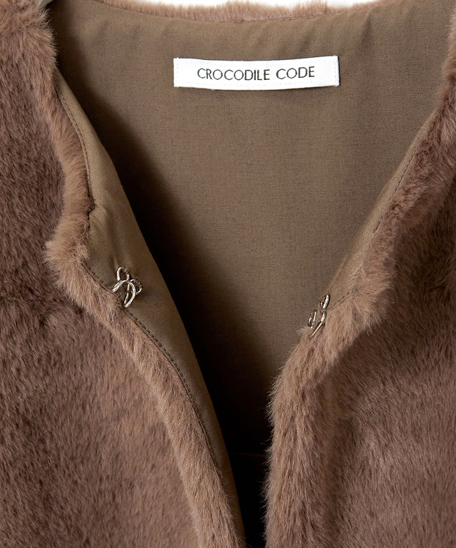 フェイクファー ベスト