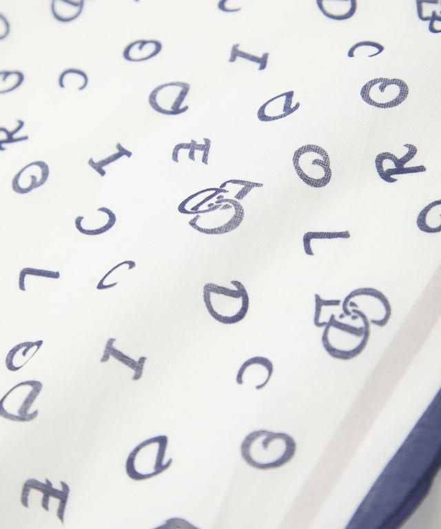 ロゴプリント スカーフ