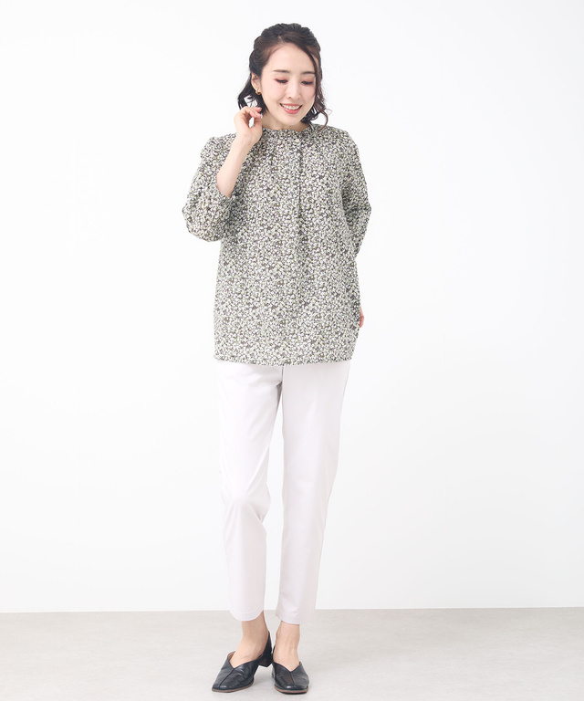小花柄プリント 七分袖 ギャザーブラウス 【JAPAN FABRIC】