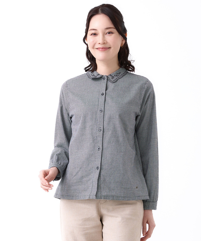 襟刺繡 デザイン ブラウス