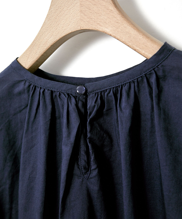 袖刺繍 プルオーバー ブラウス