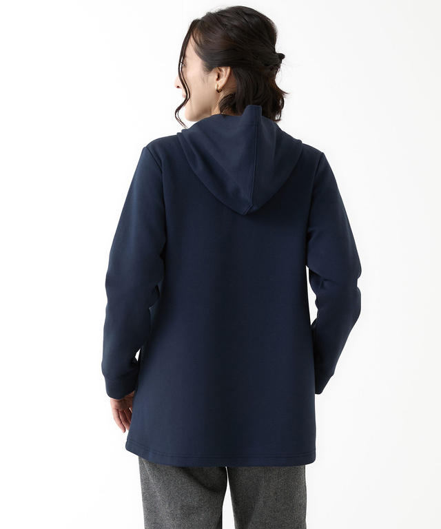  釦開き パーカー