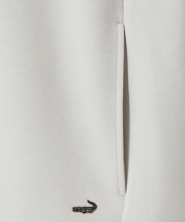  釦開き パーカー