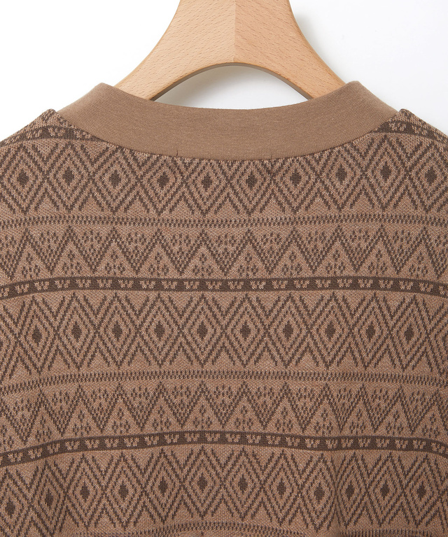 切り替え ジャカード プルオーバー