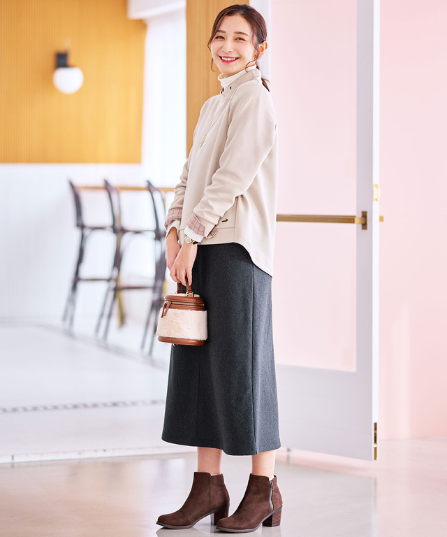 抜け襟デザイン プルオーバー