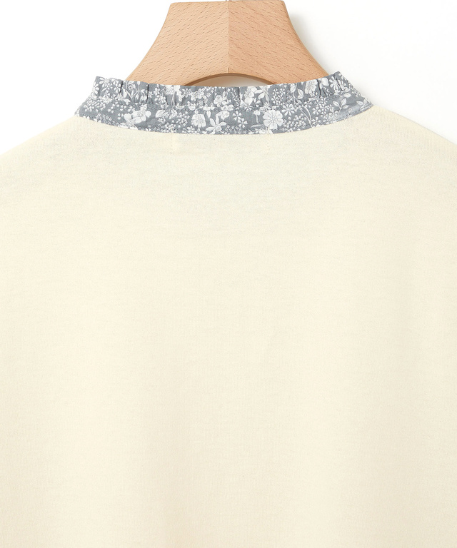 小花柄 フリル襟 プルオーバー