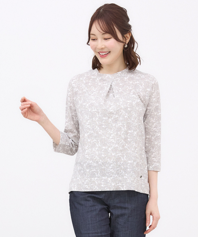 花柄プリント ハイネック プルオーバー