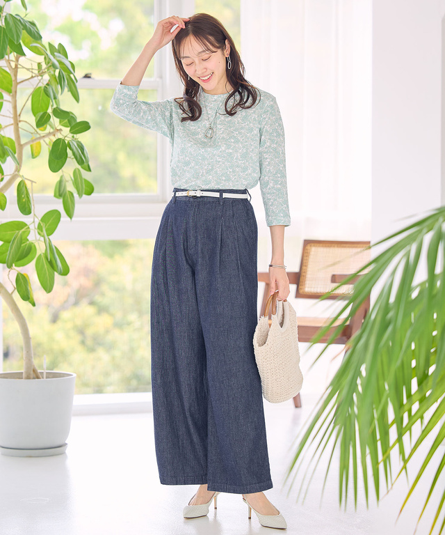 花柄プリント ハイネック プルオーバー