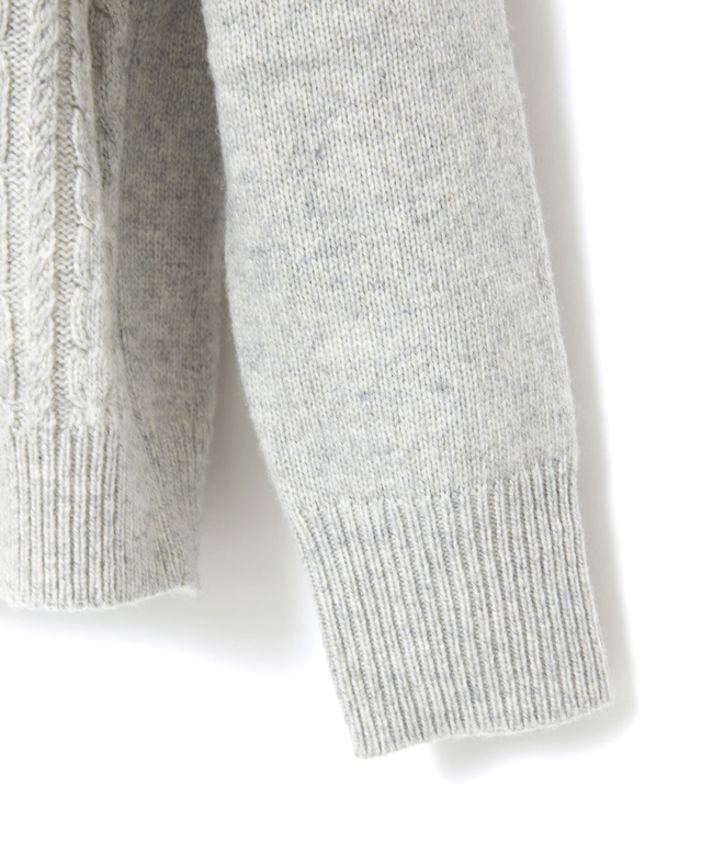 ウールブレンド ケーブル ニット