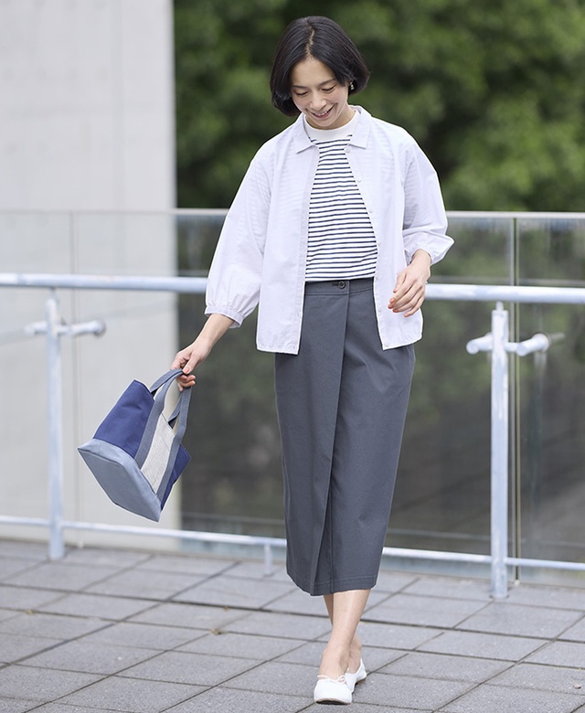 タック入り Aライン スカート