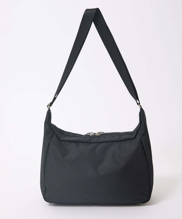 GO OUT ショルダーバッグ【ACE社製】