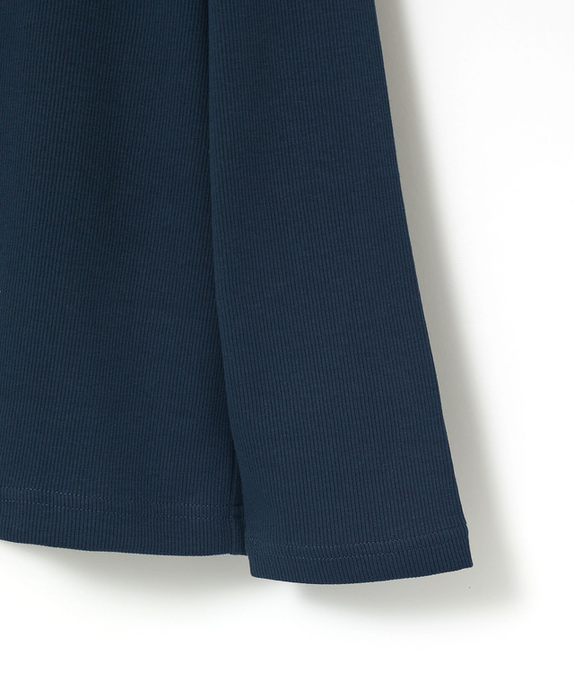 テレコ編み ハイネック カットソー