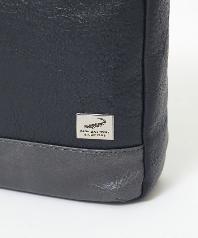 合成皮革 縦型 ショルダーバッグ