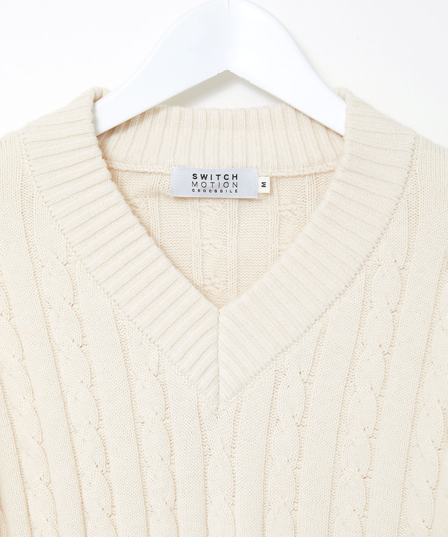 ウールブレンド  ケーブル  Vネック ニット