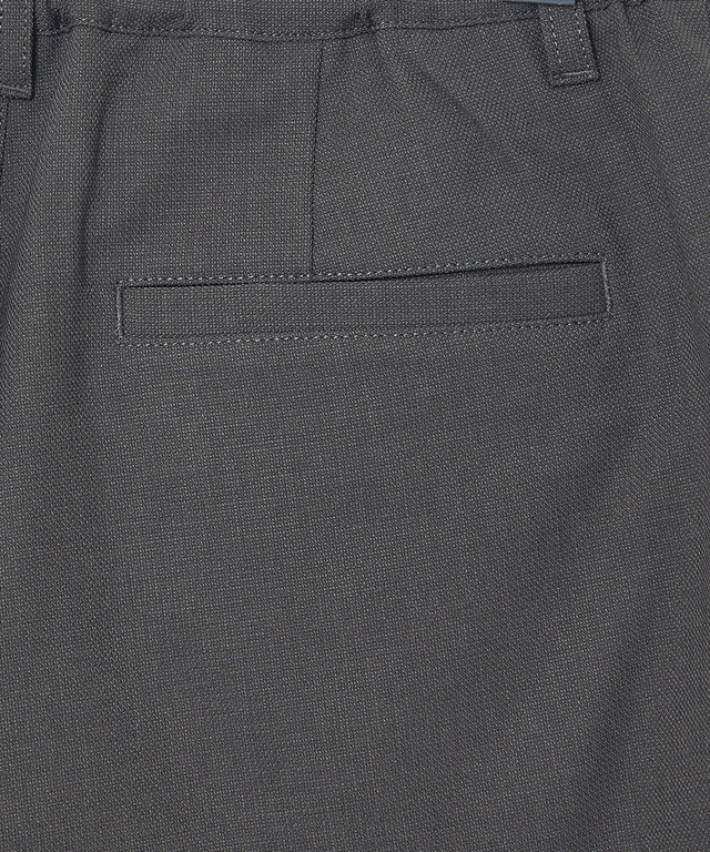 テーパード パンツ