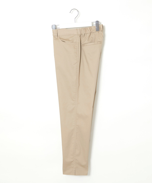 ストレッチ テーパード パンツ
